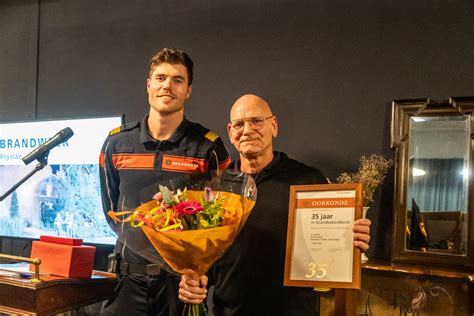 Fotonieuws Brandweer Drachten Neemt Afscheid Van Johan Brouwer W Ldnet