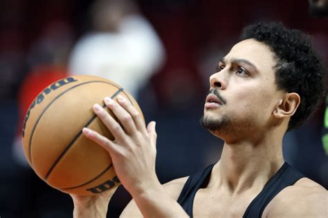 What Happened Between Bryn Forbes And His Girlfriend Elsa Jean Facts