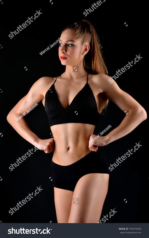 Sexy Bikini Woman Stock Photo 750475405 Shutterstock