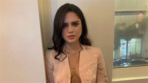 Sasha Calle La Primera Latina Que Interpretar A Supergirl Tiene Ra Ces Colombianas Infobae