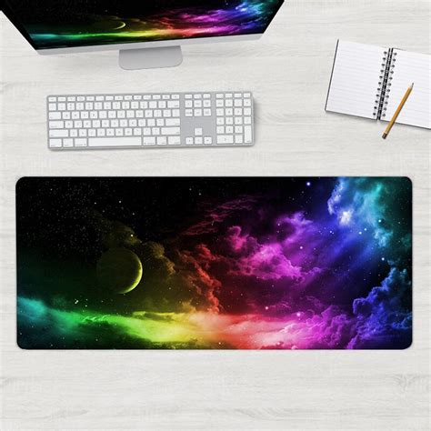 Mousepad Cauciucat Pentru Gaming 90 Cm X 40 Cm X 3 Mm Model Univers