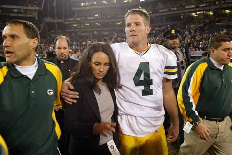 Deanna Favre, Brett's Wife: 5 Fast Facts You Need to Know