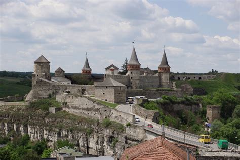 CZY PODRÓŻ NA UKRAINĘ JEST BEZPECZNA CZY WARTO ODKRYĆ WSCHÓD