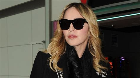 Madonna Erstes Treffen Mit Sohn Rocco Ritchie Seit Beginn Des