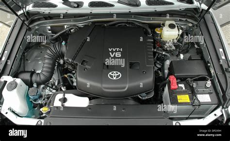 What Engine Is In The Fj Cruiser