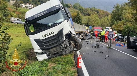 Grave Incidente A Ranzanico Coinvolto Un Mezzo Pesante