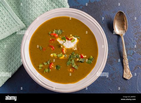 Vegetable Soup Hi Res Stock Photography And Images Alamy