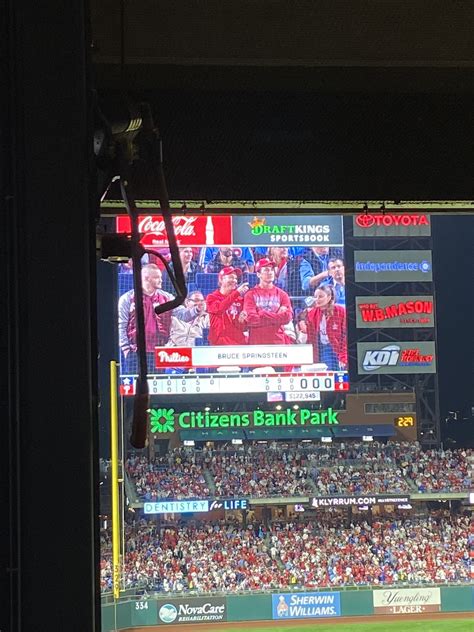 Stephanie Apstein on Twitter: "A confusing sequence here at CBP, as the ...