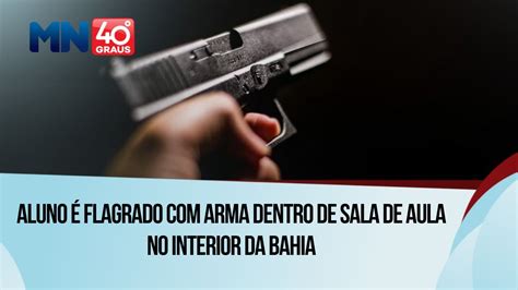 Aluno é flagrado arma dentro de sala de aula no interior da Bahia