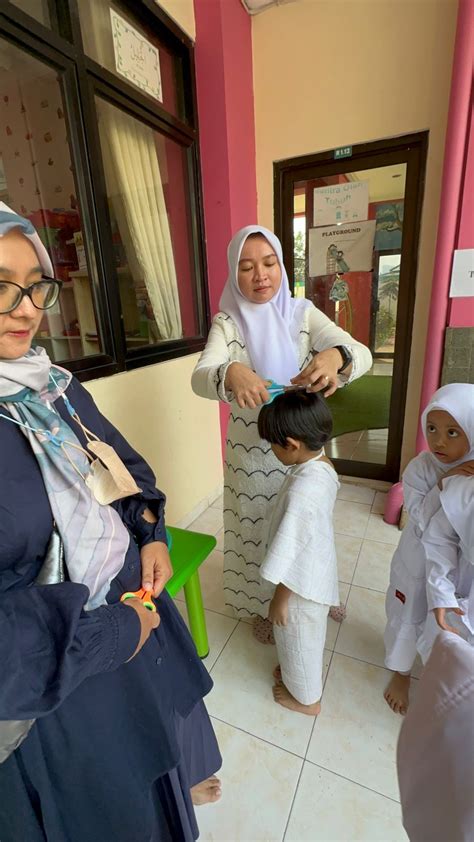 Keceriaan Anak Anak Kb Tk Lab School Fip Umj Dalam Kegiatan Manasik