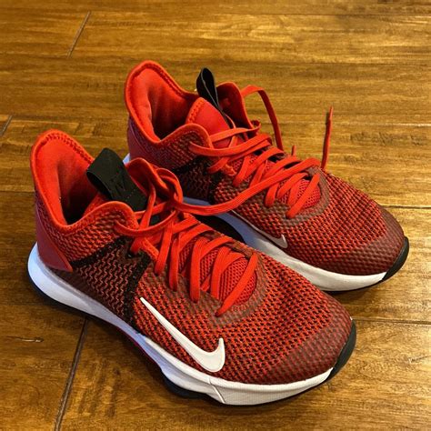 Red And Black Lebron James Basketball Sneakers - Gem