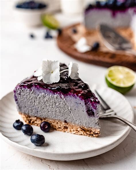 Amazing Raw Vegan Blueberry Cheesecake No Cashews The Banana Diaries