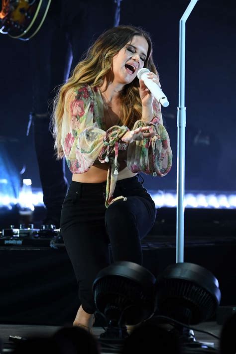 Maren Morris Performing At Coral Sky Amphiteatre 09 Gotceleb