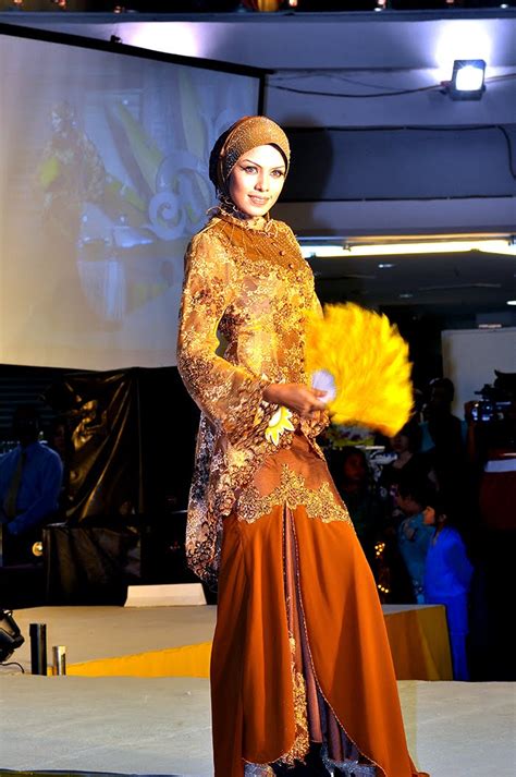 Niezambk Photography And Design Ratu Kebaya