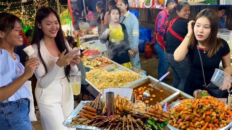 Best Cambodian Street Food Walking Tour Phnom Penh Night Market