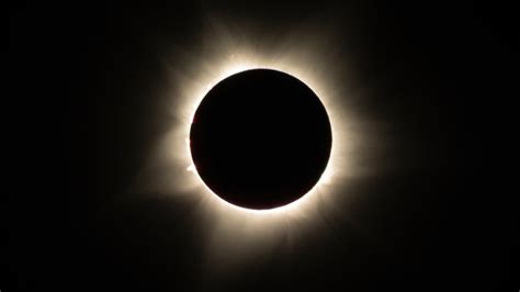 No, Food Prepared During A Solar Eclipse Isn't Poisonous