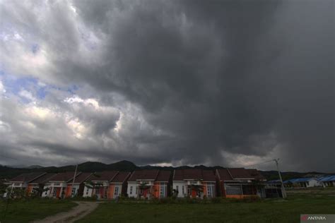 Bmkg Waspada Bencana Hidrometeorologi Di Daerah Sulawesi Tengah