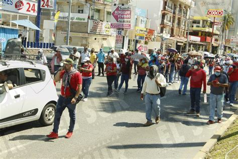 Marchan La CETEG Ayotzinapa Y Organizaciones En La Costera Exigen