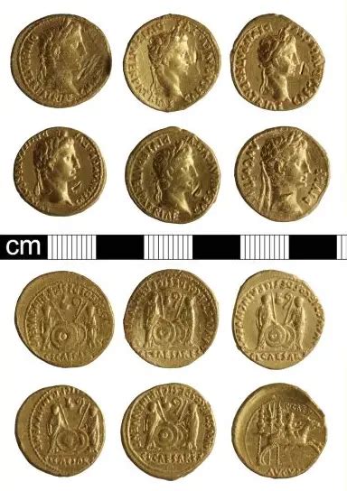 Ancient 2 100 Year Old Hoard Of Gold Roman Coins Discovered In Plowed