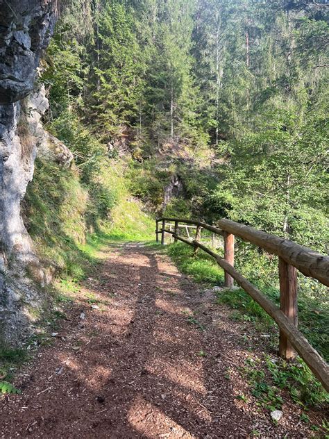 Lantica Strada Romana Di Lozzo Di Cadore E Il Santuario Di Loreto