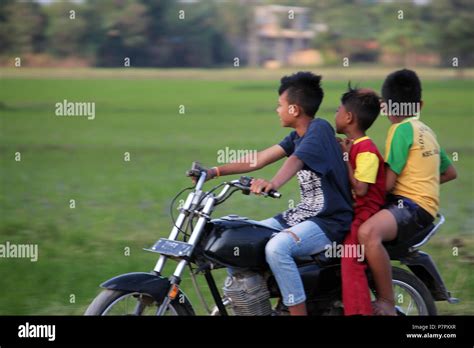 Son Riding Motorcycle Father Hi Res Stock Photography And Images Alamy