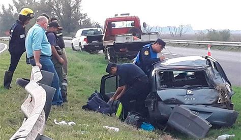 Cuatro Mujeres Hospitalizadas Tras Un Violento Vuelco En Ruta 12 La