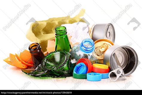 wiederverwertbarer müll aus glas kunststoff metall Stockfoto