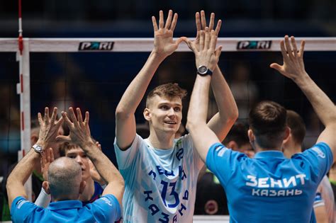 Алексей Кононов