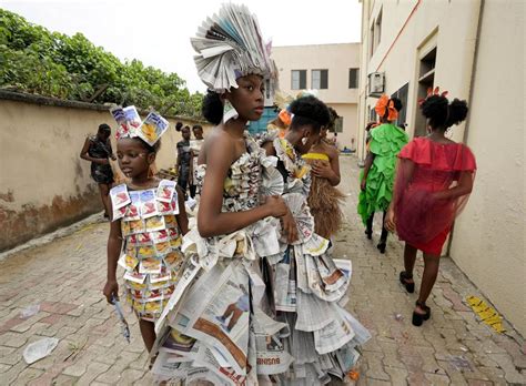 Nigerian Teens Create Fashion From Trash To Fight Pollution Egyptian