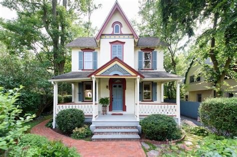 50 Curb Appeal Secrets That Will Add Major Charm To Your Home Small