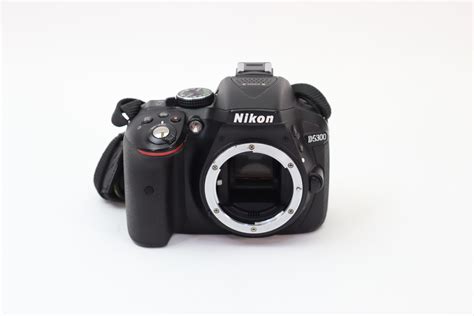 Nikon D5300 Digital Camera Af S Dx Nikkor 18 55mm F35 56g Vr Ii Lens