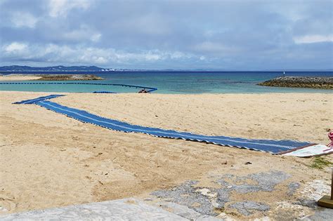 あざまサンサンビーチが海開き（2024 04 05） なんじょう日記 南城市役所