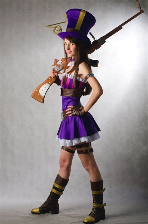 Caitlyn League Of Legends Cosplay