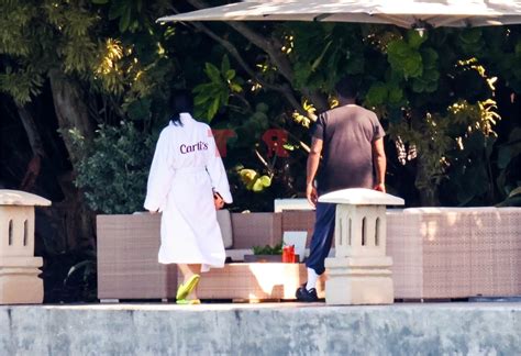 Exclusive See Photos Of Diddy For The 1st Time Since Lawsuit