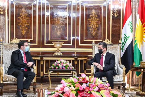 Pm Masrour Barzani Meets Uk Ambassador To Iraq