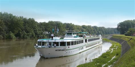 MS Victor Hugo ShermansTravel