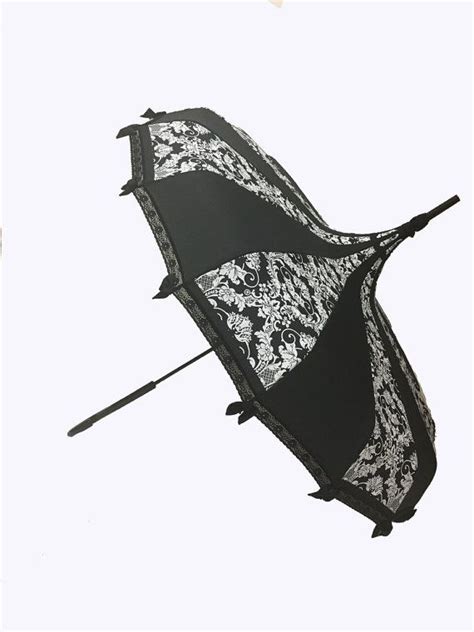 Hilary S Vanity Pagoda Shaped Umbrella B W BAT DAMASK W Lace Bows A