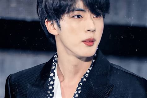 Jin Bts Bicara Mengenai Wajib Militer Dirinya Dan Para Member Simak