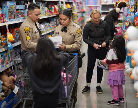 Training Center Staff Help Foster Kids Inside Cdcr