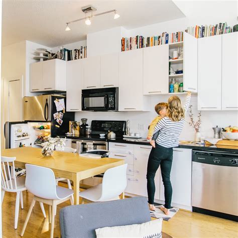 Maximizing Cabinet Space In Your Kitchen - Modern Kitchen Guru