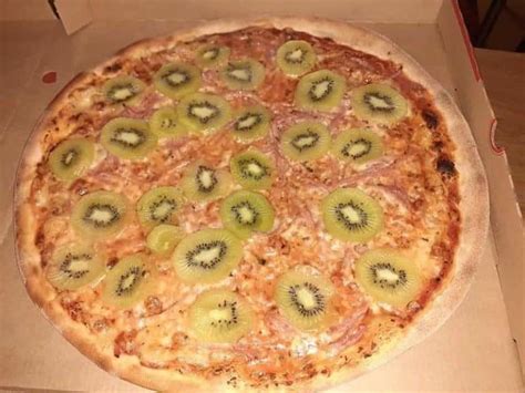 This Viral Kiwi Pizza Is Getting Dragged By The Internet