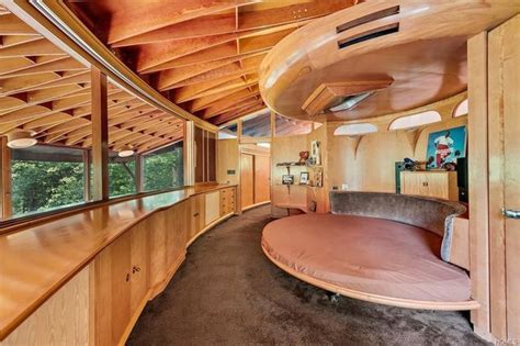 Jackie Gleason’s Spaceship-Like House Is Listed for $12M