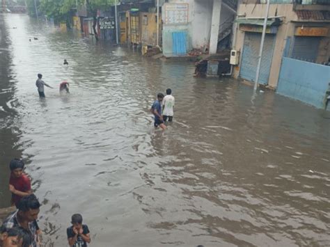 Heavy Rain Forecast In Banaskantha And Sabarkantha Red Alert In