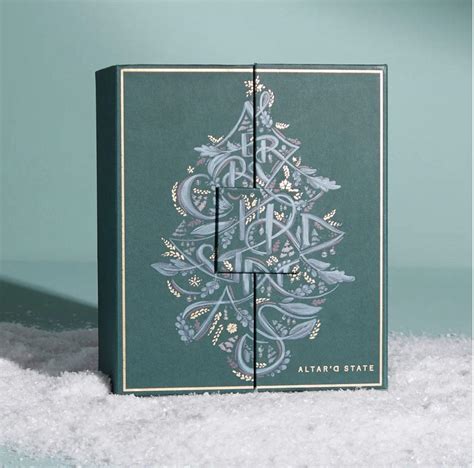 2023 Jewelry Advent Calendar - Subscription Box Ramblings