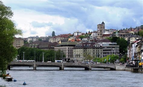 A Walking Tour of Zurich's Old Town : Trail-Stained