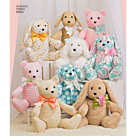 Simplicity Pattern 8044 Two Pattern Piece Stuffed Animals