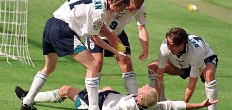 Paul Gascoigne Dentist Chair Explained Gascoigne S Iconic Euro 96