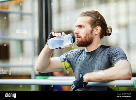 Kraft Tanken Fotos Und Bildmaterial In Hoher Aufl Sung Alamy