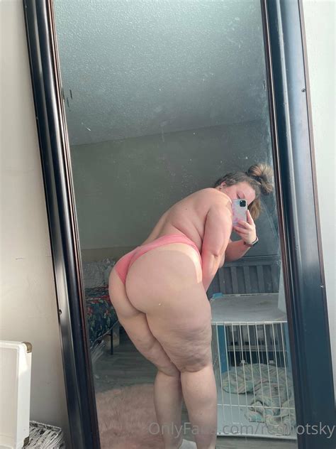 Redhotsky Nude OnlyFans Leaks Photos TheFappening