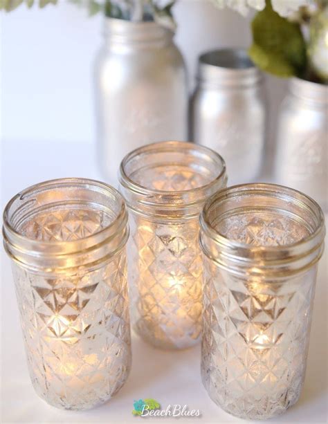 14 Creative Ways To Decorate With Mason Jars For The Holidays Mason Jar Christmas Crafts